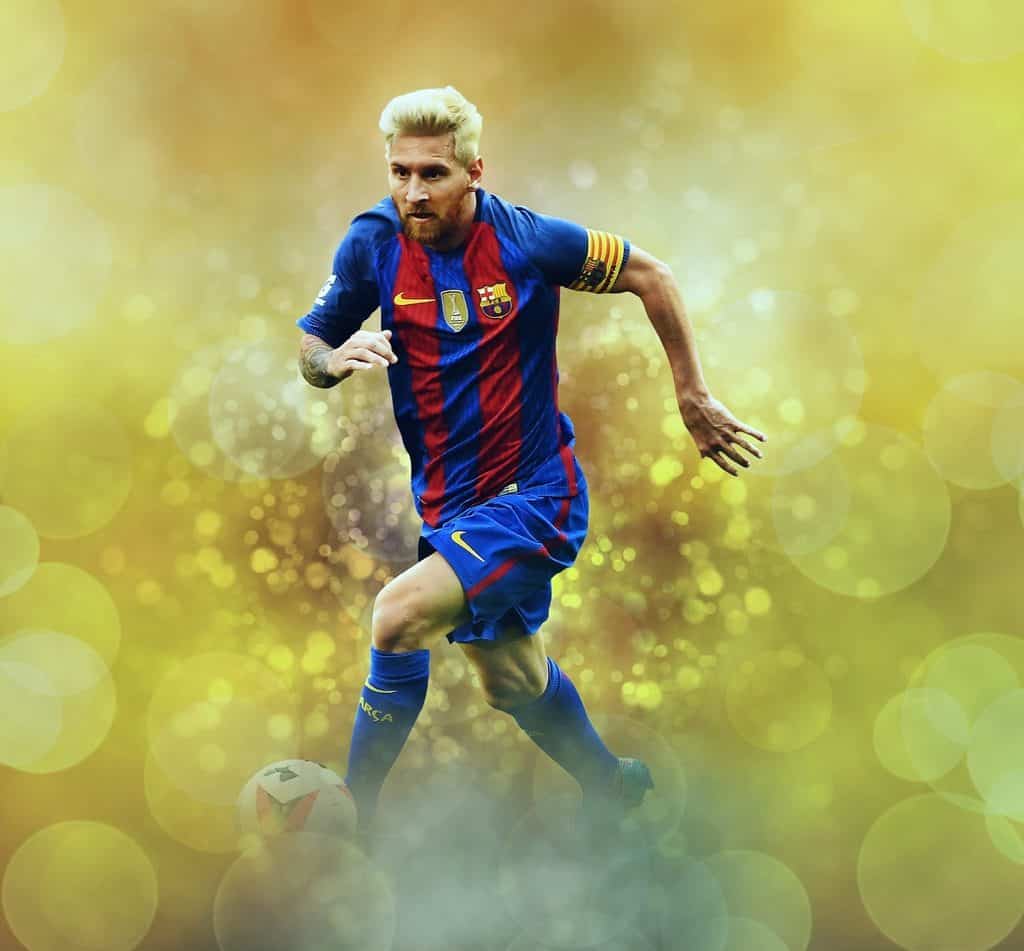 Leo Messi playing for FC Barcelona