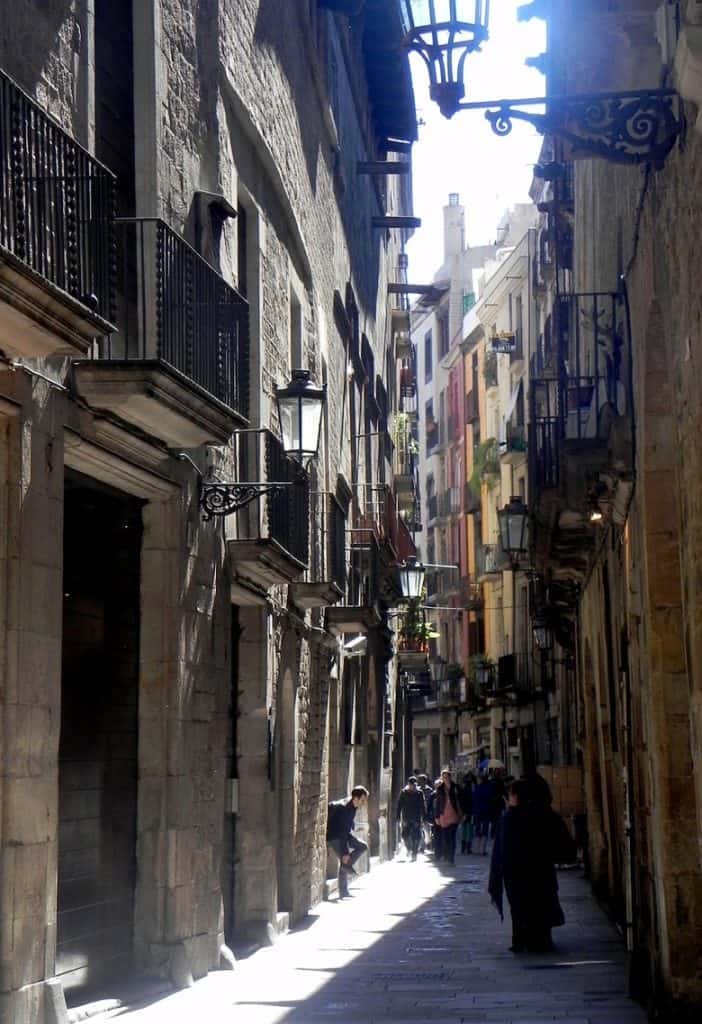 Narrow street in the Gothic Quarter